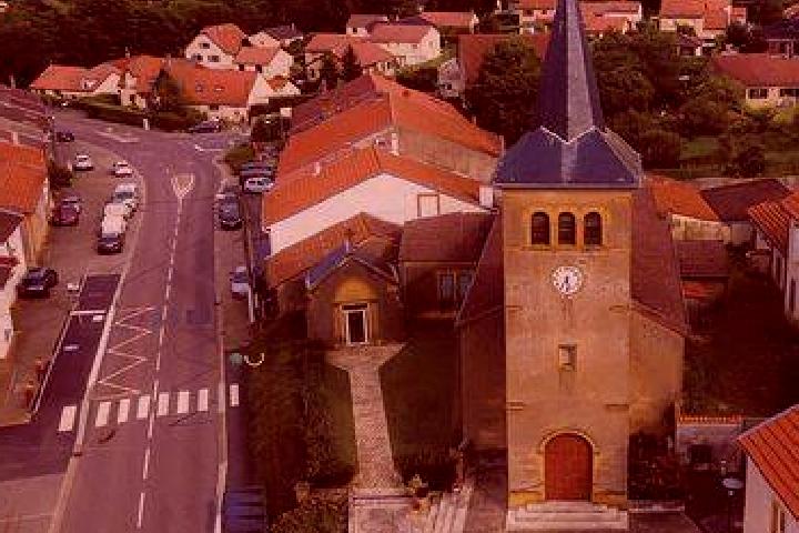 Dead or Alive: Saloon slot machine