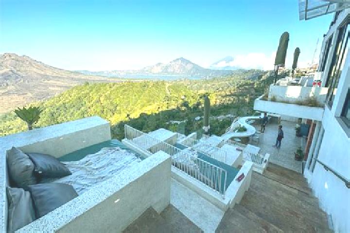Mermaid s Win & Spin slot machine